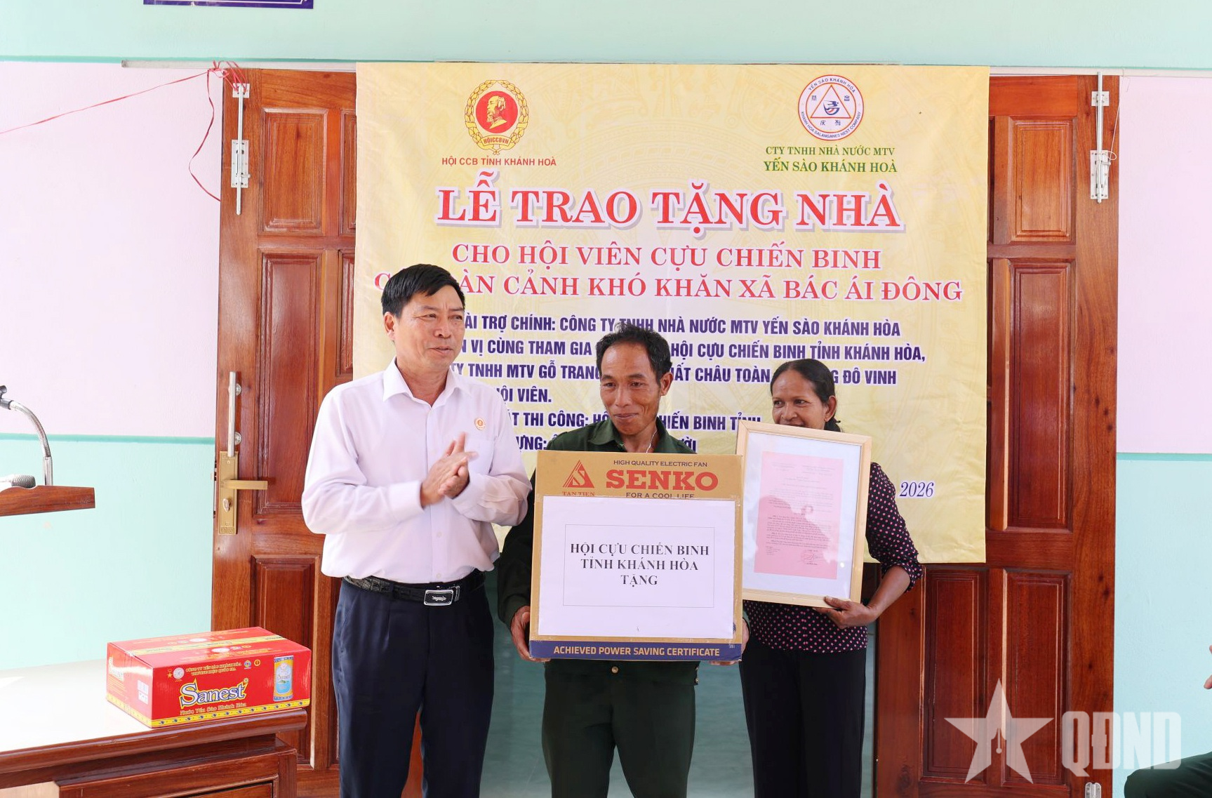 Những ngôi nhà nghĩa tình 